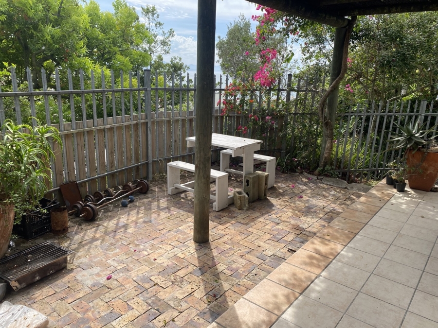 2 Bedroom Property for Sale in Plettenberg Bay Central Western Cape